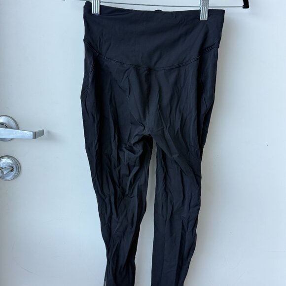 Lululemon Fast and Free High-Rise Leggings 23” Size 6 Black Nulux Running Yoga - Picture 10 of 12